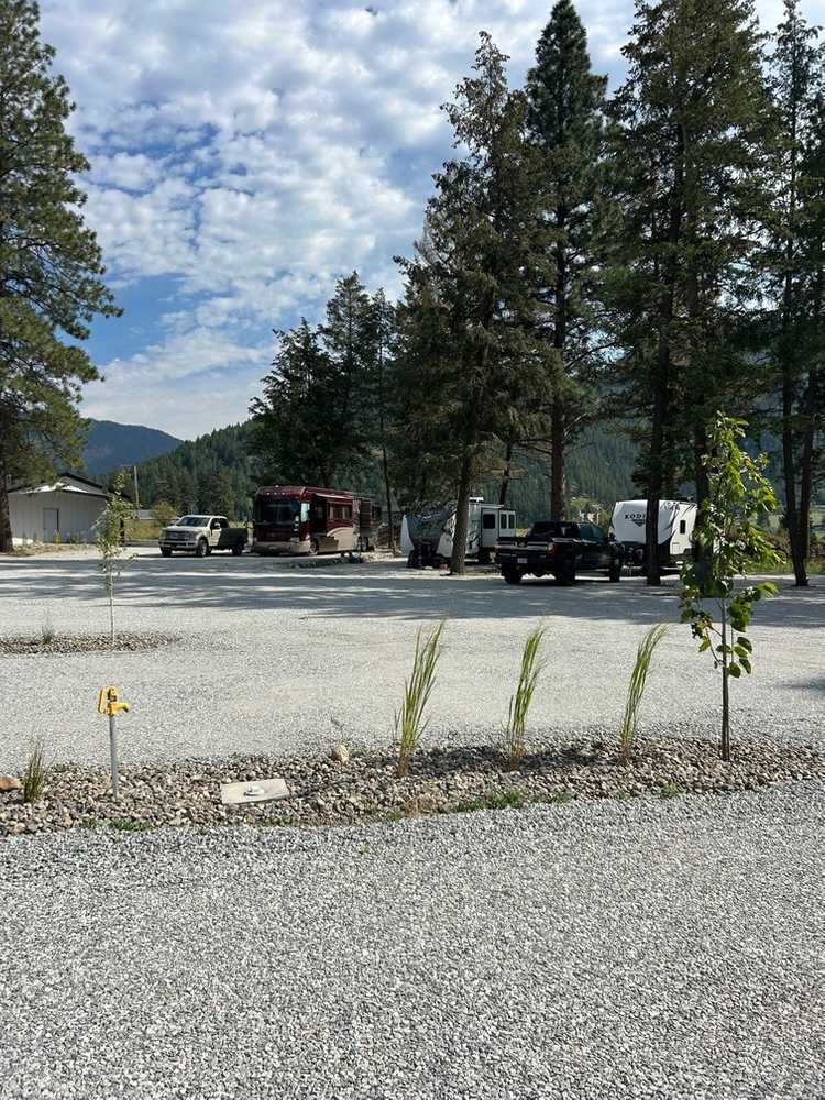 Falkland RV Park, Falkland, British Columbia - Photo 4
