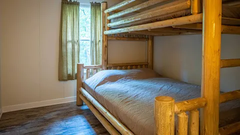Three Bear's Lodge — image 2 of 22