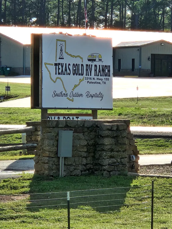 Texas Gold RV Ranch, Palestine, Texas campground