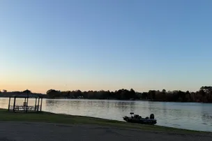 Caney Lake Landing and RV Park – photo 4