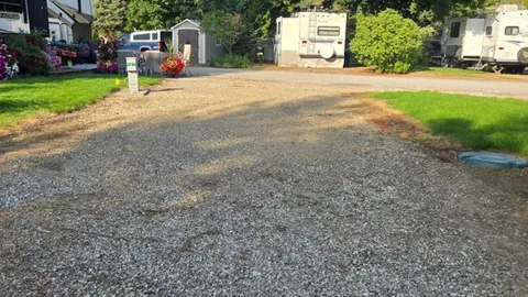 Pull Thru 30 amp Standard RV Site — image 1 of 2