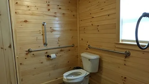 1 Bedroom Deluxe Cabin — image 5 of 5