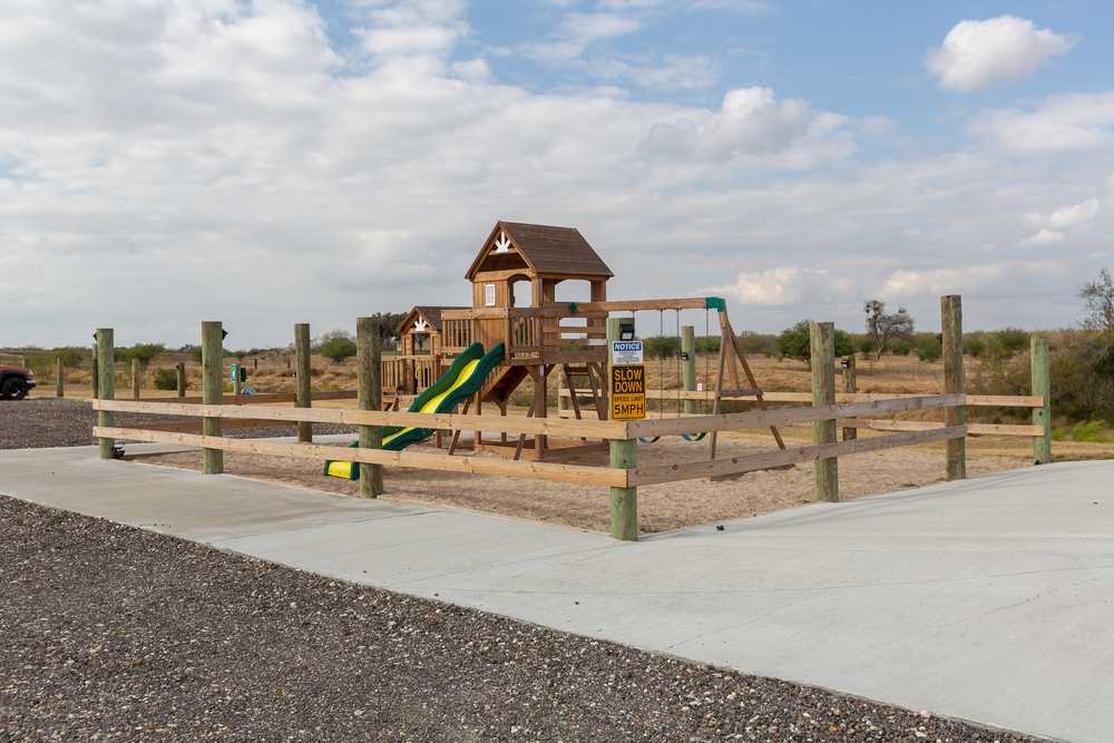 Patriot RV Parks - Sinton - Photo 4