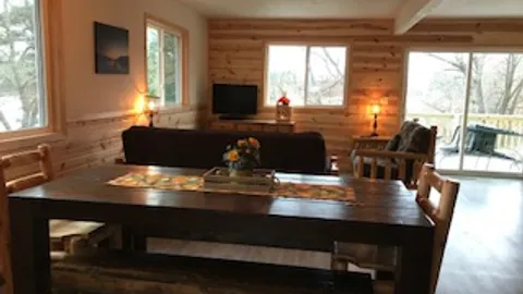 Driftwood Vacation Rental — image 2 of 7