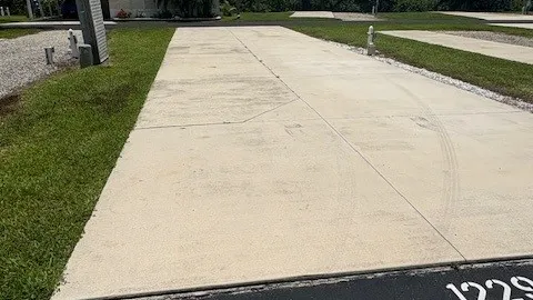 30/50 Amp Full Hookup Pull Thru RV Site — image 2 of 3