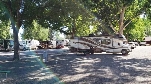 Pull Thru RV Site — image 2 of 5
