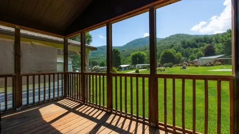 Premium Cottage 2 Bedroom — image 8 of 8