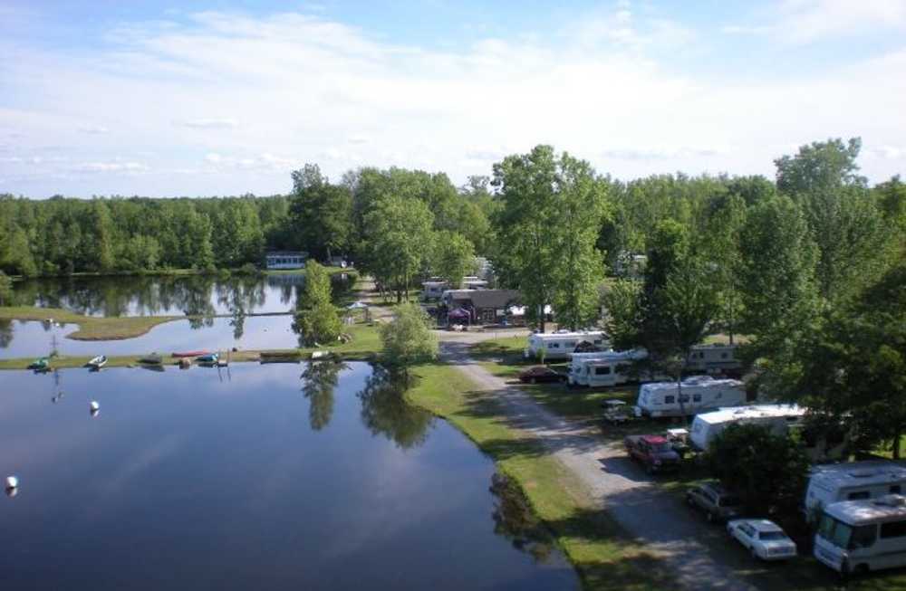 Niagara Hartland RV Resort - Photo 2