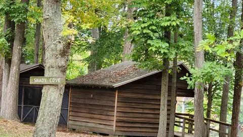 Overnight Shady Cove — image 2 of 11