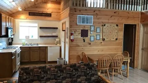 Sunset Vacation Rental — image 2 of 7