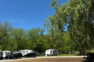 Backstreet Outdoor Adventures Campground – photo 2