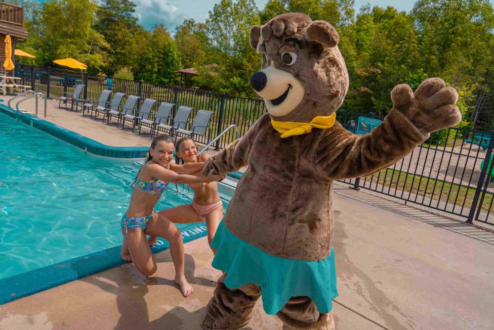 Yogi Bear's Jellystone Park™ Camp-Resort: Petoskey - Photo 3
