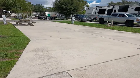 Super Full Hookup Pull Through RV Site — image 2 of 2