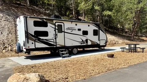 Pull-Through RV Site — image 1 of 7
