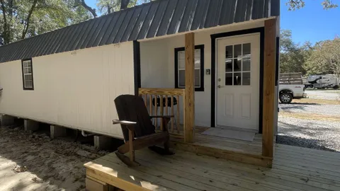 Cabin A — image 1 of 10