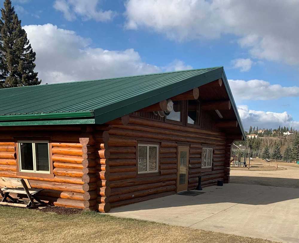 Burbank Hall and Campground - Photo 4