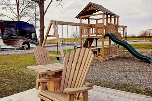 Hudson Hideaway RV Retreat – photo 4