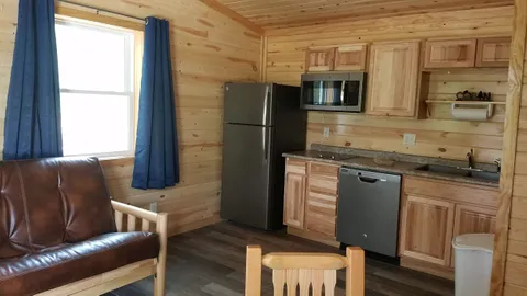 PREMIUM DELUXE CABIN — image 7 of 7
