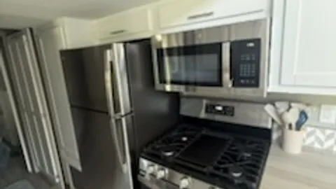 Mobile Home Rental Full Hook up Site 9 — image 12 of 12