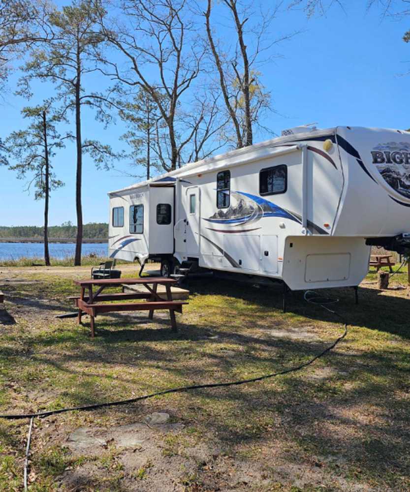 Dixon Landing RV Resort, Grantsboro, North Carolina - Photo 3