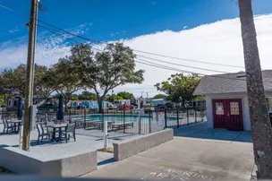 Northgate – photo 3