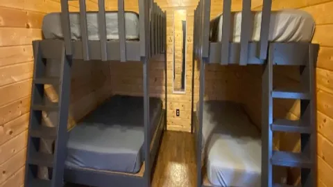 Cabin. Two Full/Two Twin — image 6 of 6