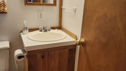 Cozy Cabin #37 — image 17 of 17