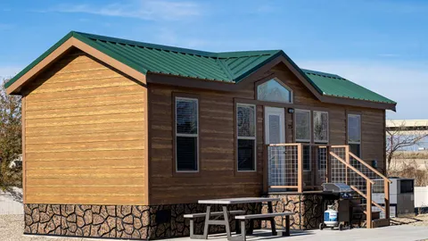 2 Bedroom 1.5 Bathroom Chalet — image 1 of 7