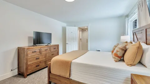 B&B Ranch Room — image 14 of 14