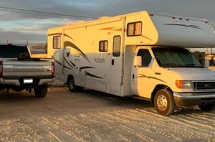 Goldsmith Housing & RV Park – photo 4