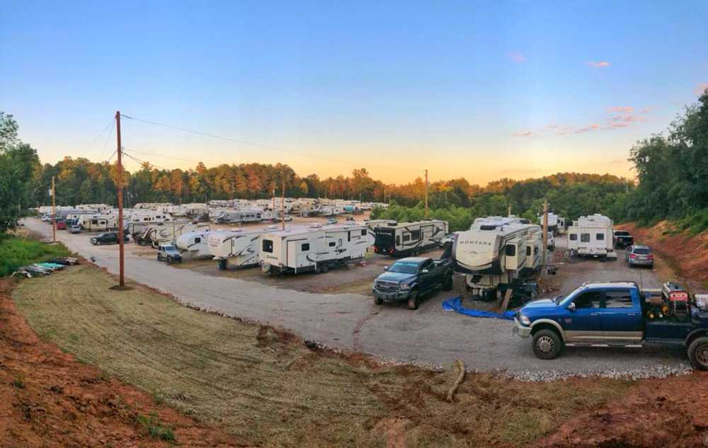 Trademark Terrace Campground, Ripley, West Virginia - Photo 2