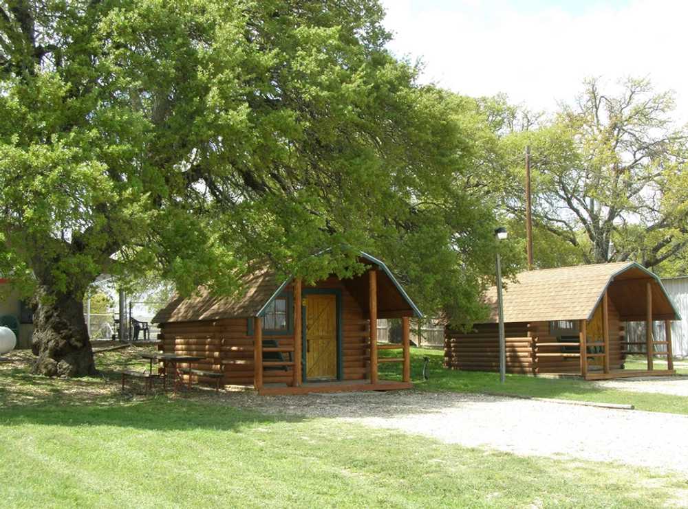 Bending Oaks Ranch (Age Restricted 21+) - Photo 2