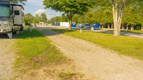 Pull Thru Water & Electric 30/50amp RV Site — image 1 of 3
