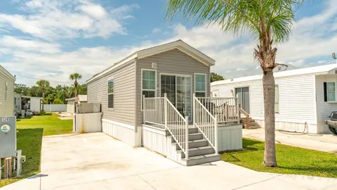 Premium Cottage 1 Bedroom — image 1 of 10