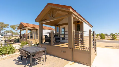 Chalet — image 1 of 10