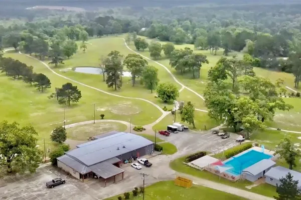 Jasper Country Club & RV Resort – photo 1