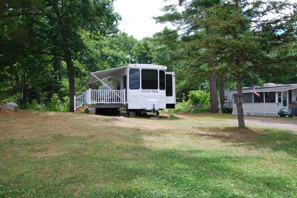 Berry's Grove Campground, Tyngsborough, Massachusetts - Photo 4