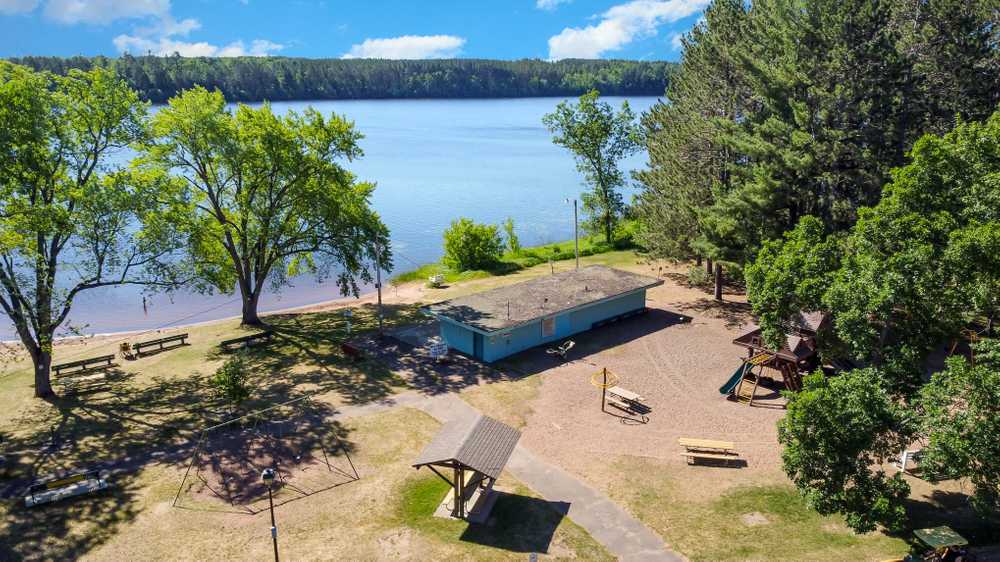 Escape To Moose Lake: Minnesota's Hidden Gem For Outdoor Adventure