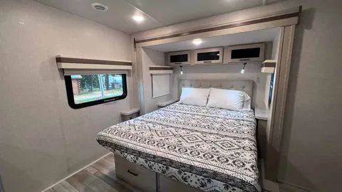 RV for Rent — image 7 of 7