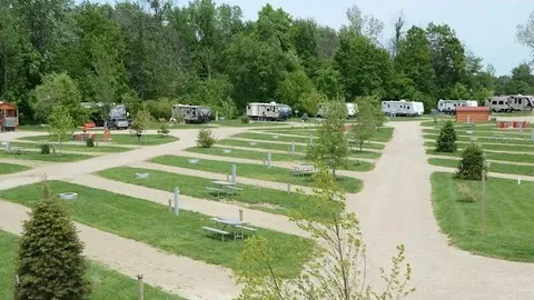 Full Hook-Up Site — image 4 of 4