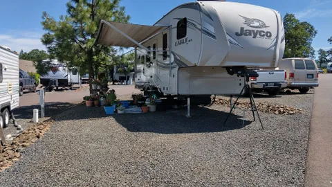 Premium Pull-Thru 30/50 AMP  RV Site — image 2 of 3