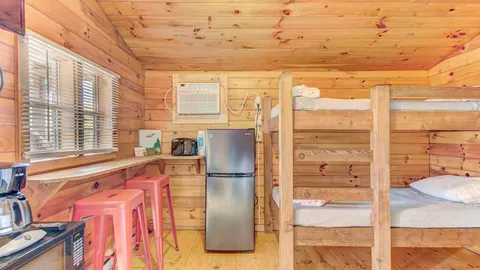 Cozy Cabin — image 8 of 8
