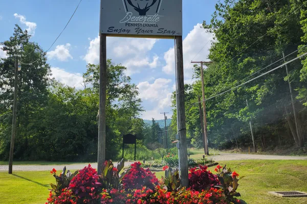 Elk Crossing 555 Campground – photo 1