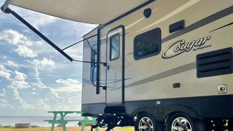26' Keystone Cougar RV Rental — image 1 of 13