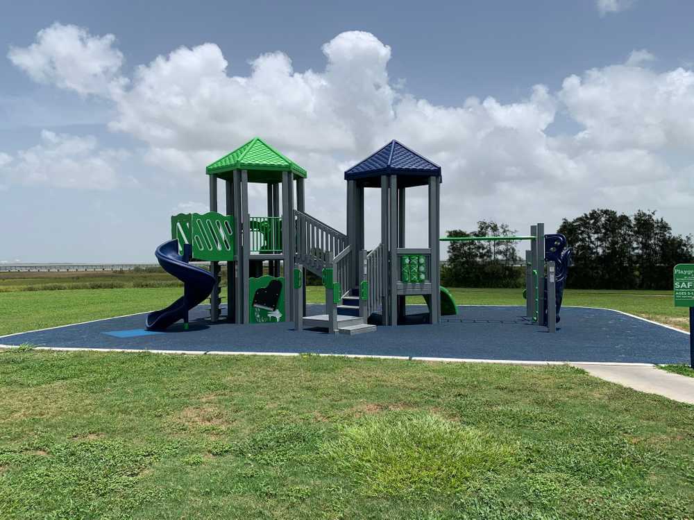 Lighthouse Beach RV Park - Photo 3