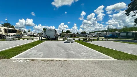 Cozy Full Hookup RV Site — image 4 of 4