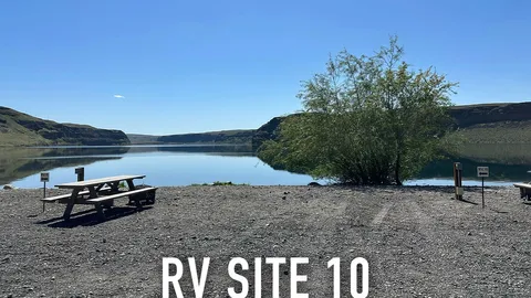Lakeside RV Site (30 Amp & Water) — image 2 of 21