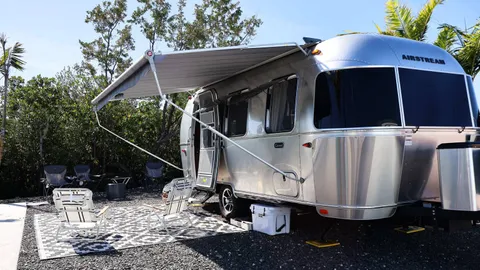 Airstream — image 2 of 11