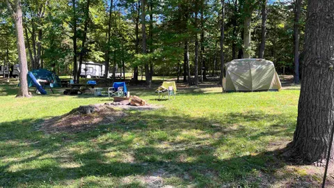 TENT — image 1 of 3