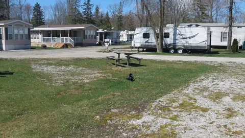 30 Amp Small Back in RV Site — image 2 of 4